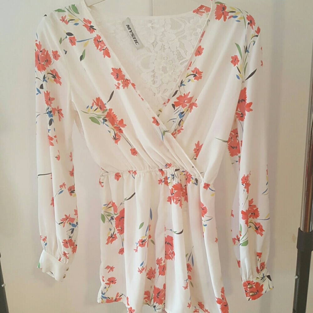 Long sleeve shorts romper